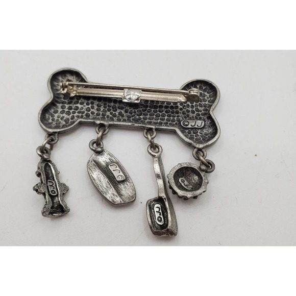 Jonette Jewelry Signed JJ  Dog Bone With Charms Brooch Pin Silver Tone Pewter - Picture 3 of 3